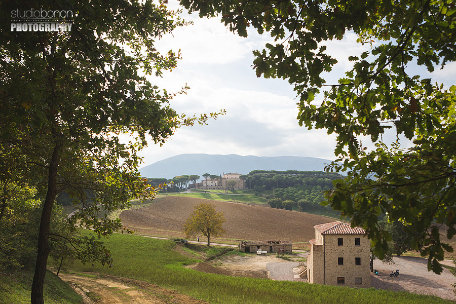 018-umbria-shire-wedding-solfagnano-castle