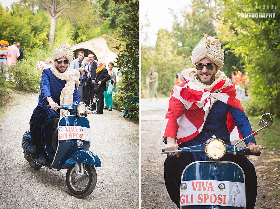 034-reportage-wedding-with-piaggio-vespa-groom-turban-indian