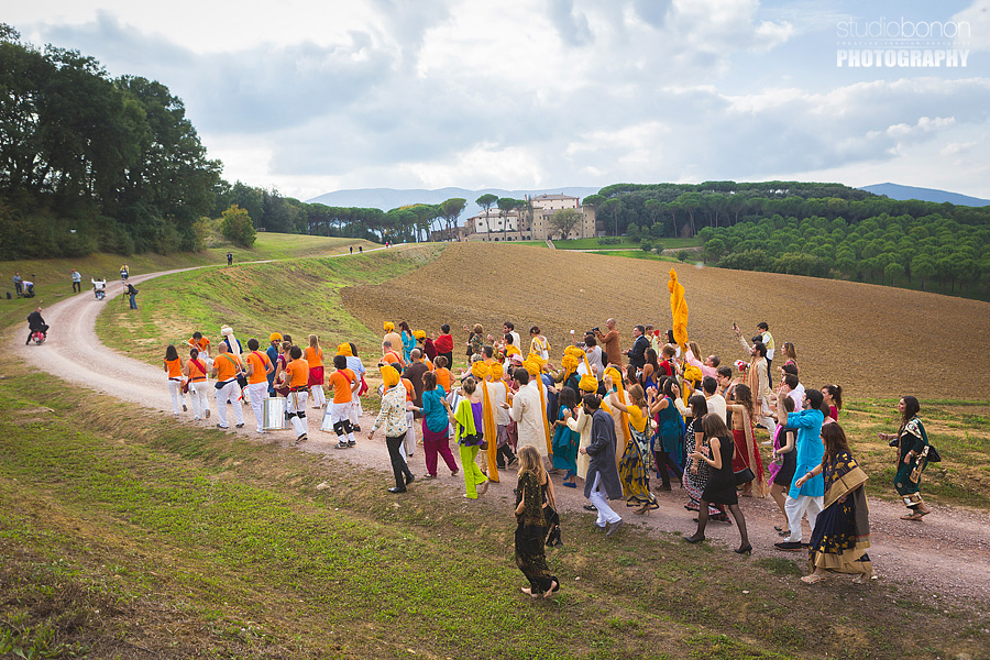 039-reportage-indian-wedding-in-solfagnano-castle-umbria