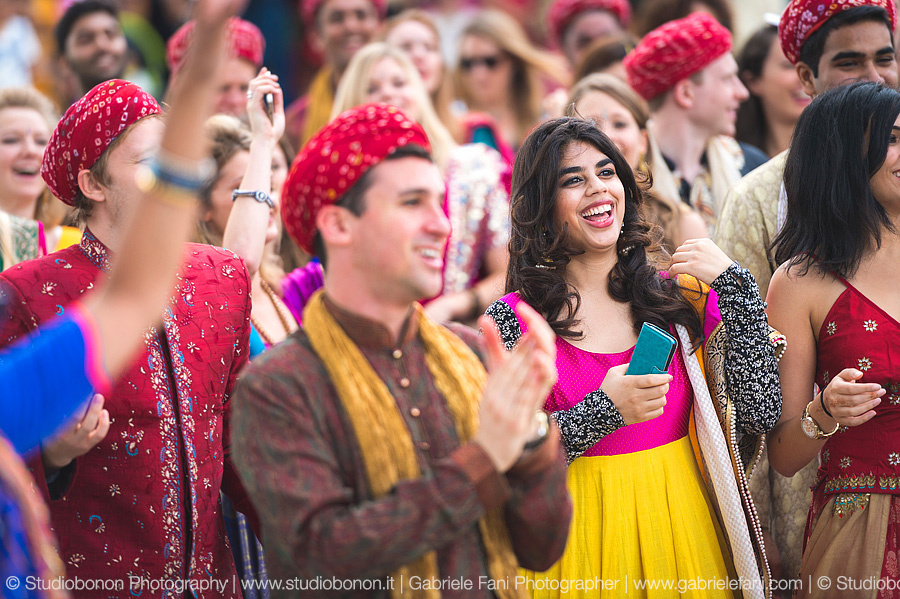 049-baraat-swagat-bolly-wedding-in-umbria-indian