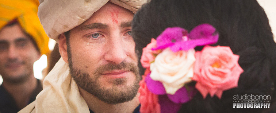 100-indian-bridegroom-ceremony-first-look-emotion-tears