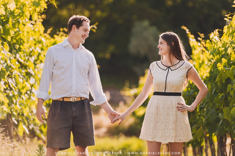 038-family-photography-into-the-vineyard