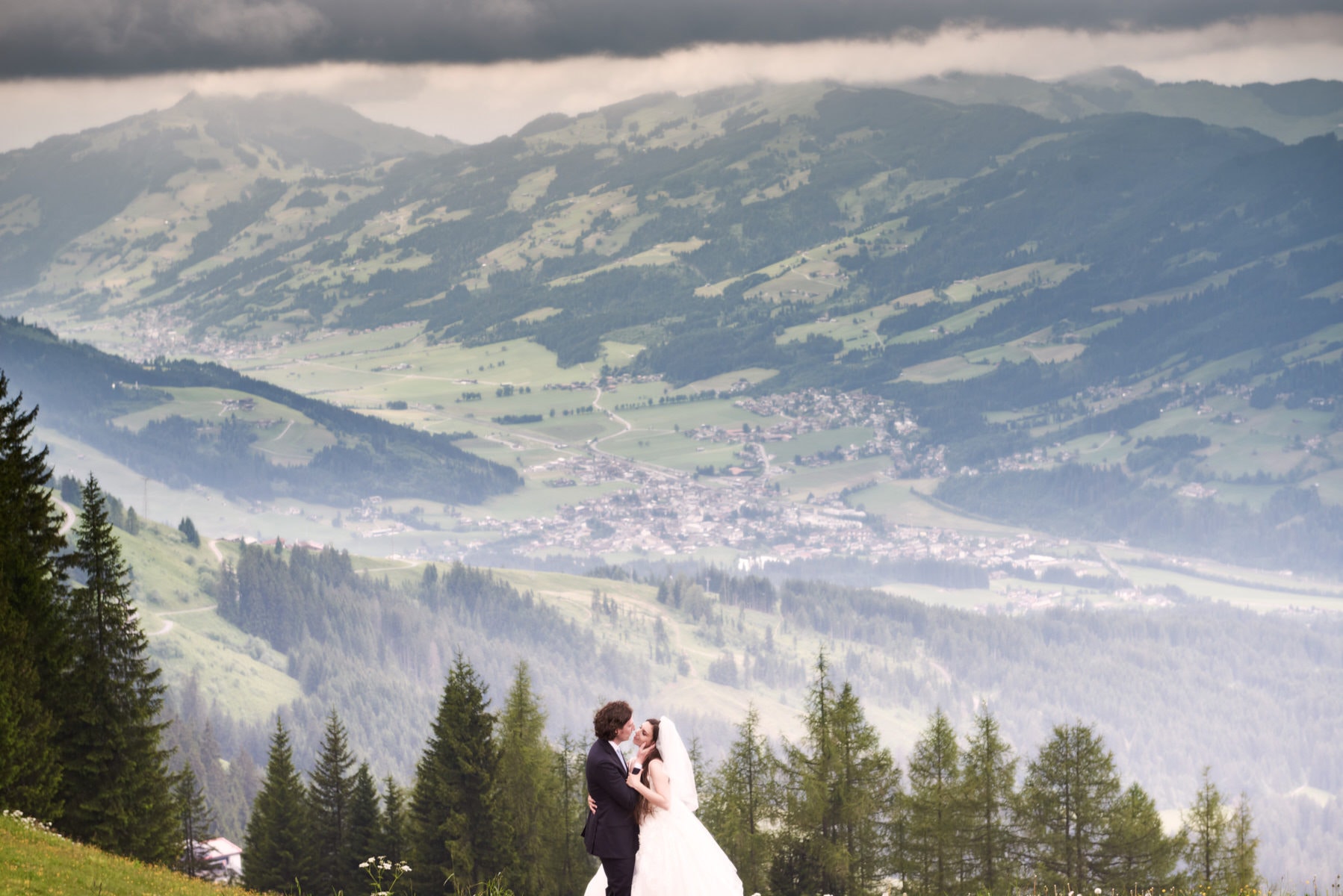 Elegant destination wedding Kitzbhel, Gabriele Fani photographer