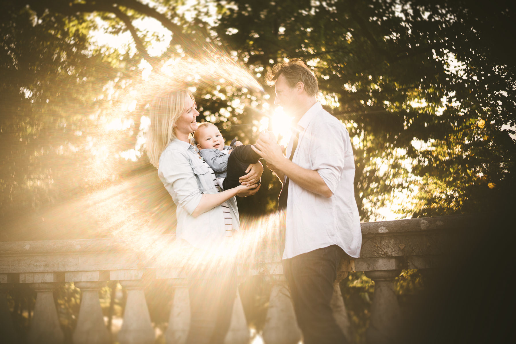 Sweet family vibes! Love is in the air for Kaia and her beautiful family. Florence vacation photography