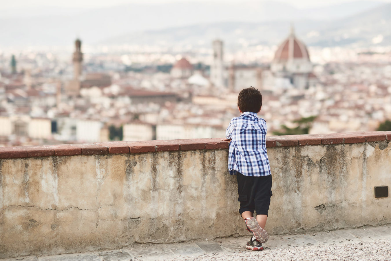 Kid love Florence. Family photo shoot at San Miniato al Monte