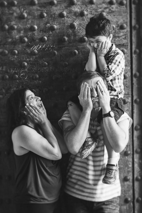 Love to capture life beauty especially in family photo service