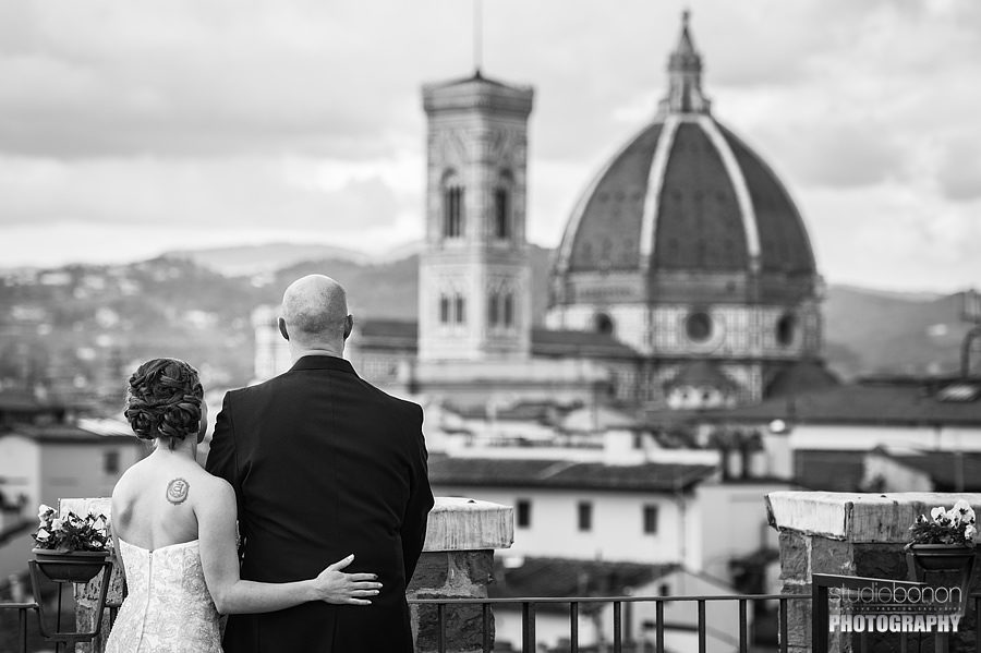 Tuscan destination elopement in Florence at Antica Torre Tornabuoni