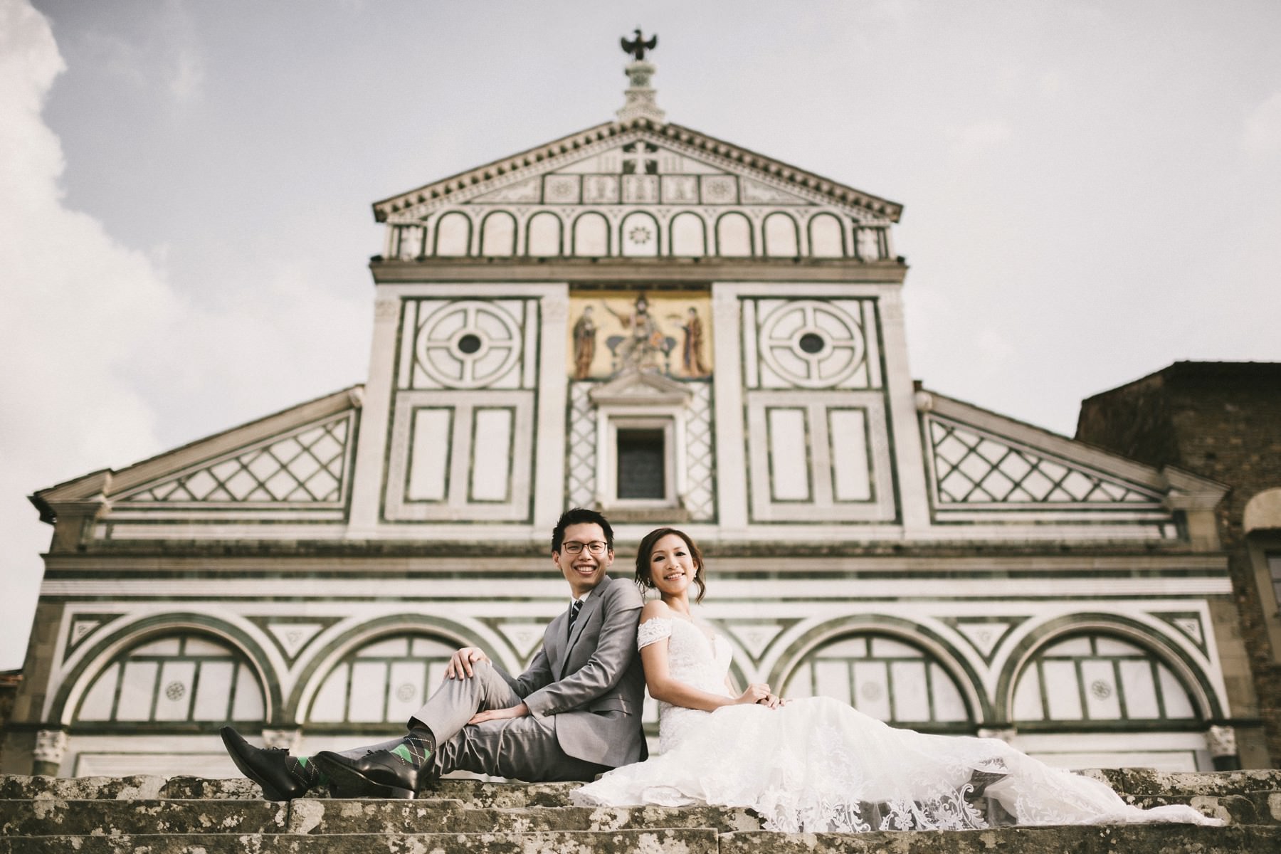 Florence pre wedding photographs with its architecture as a charming background