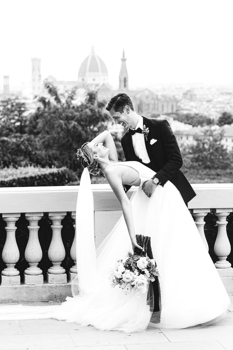 Christina and Cheyne’s intimate, luxury wedding at the romantic Renaissance Villa La Vedetta, Florence. Fall in love with the view