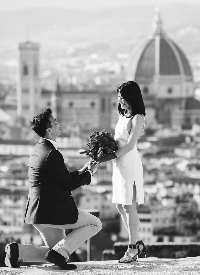 Get her to say Yes with a romantic surprise proposal in Florence