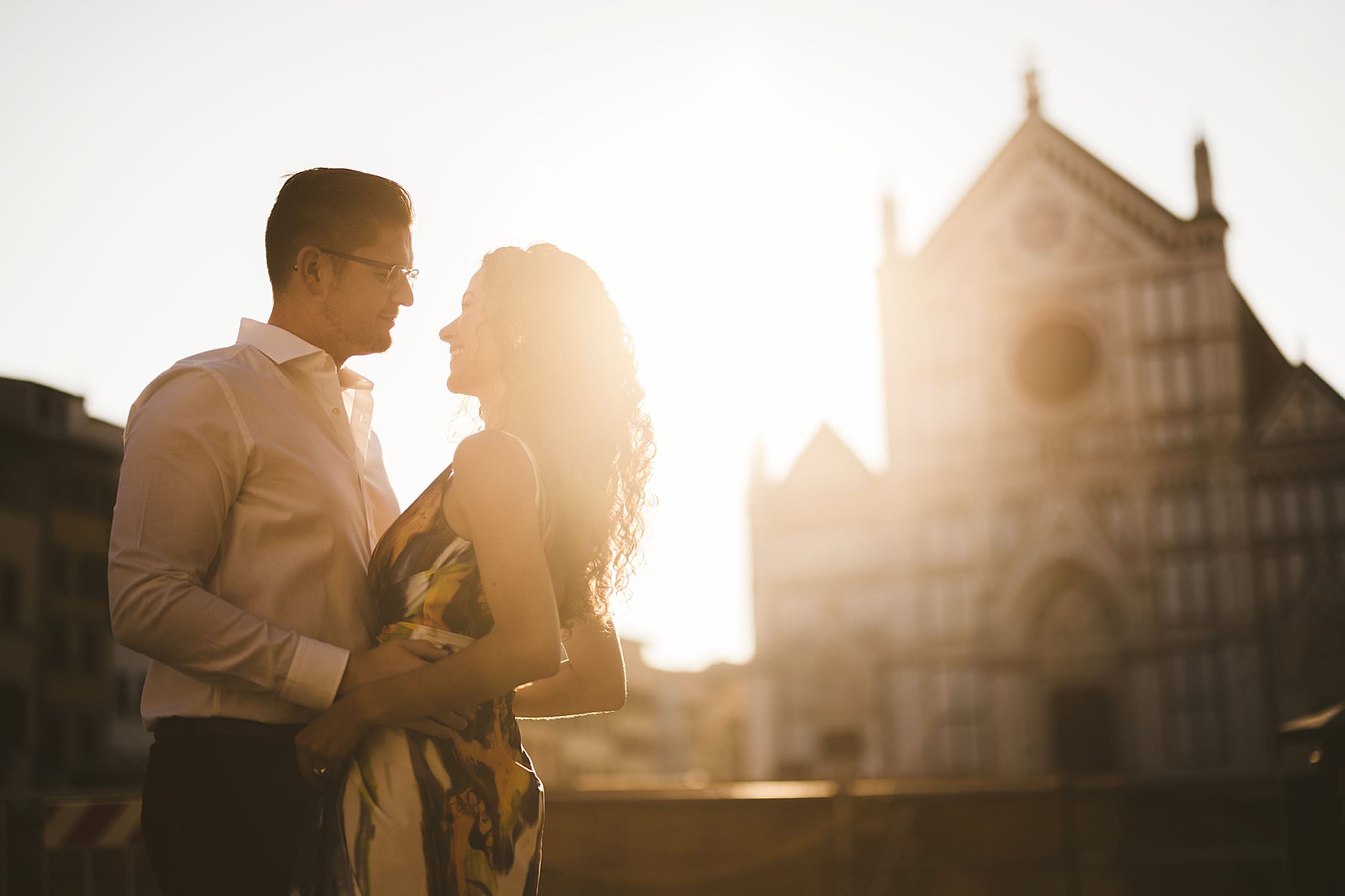 Couple portrait photo shoot in Florence near Piazza Santa Croce at sunrise