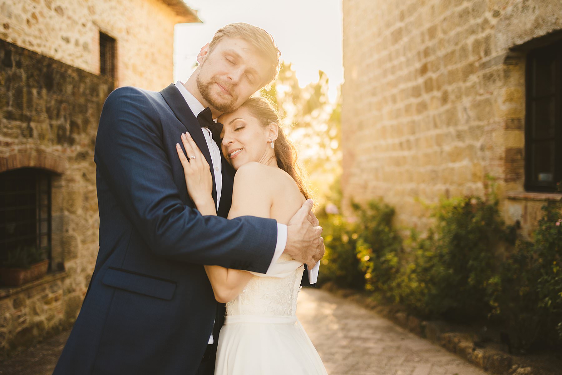 Romantic and lovely bride and groom wedding portrait at Tenuta di Papena
