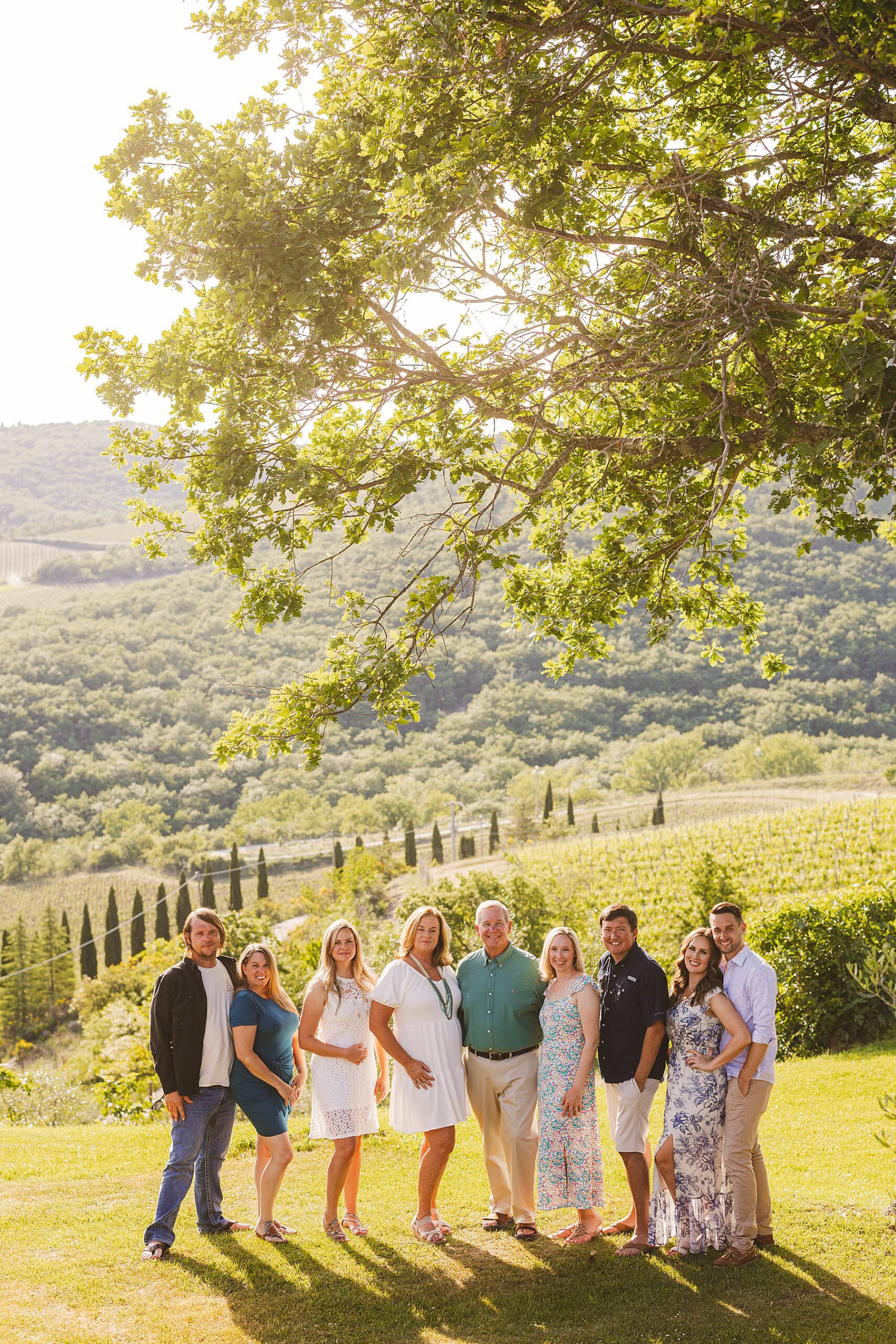 Evocative family session in the iconic and charming Gaiole in Chianti, in the heart of Tuscany countryside