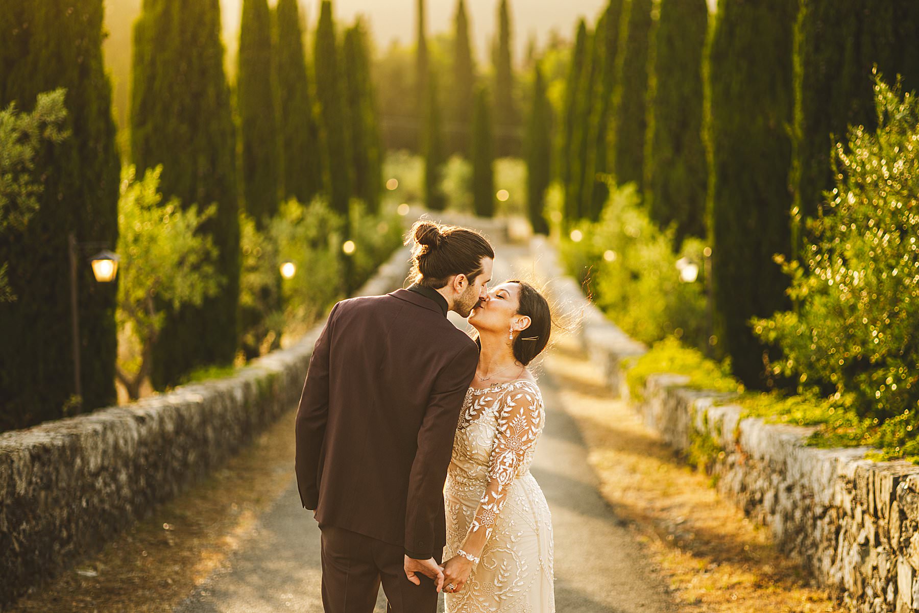 Unforgettable elopement photos at Meleto Castle in Chianti, Tuscany during golden hour