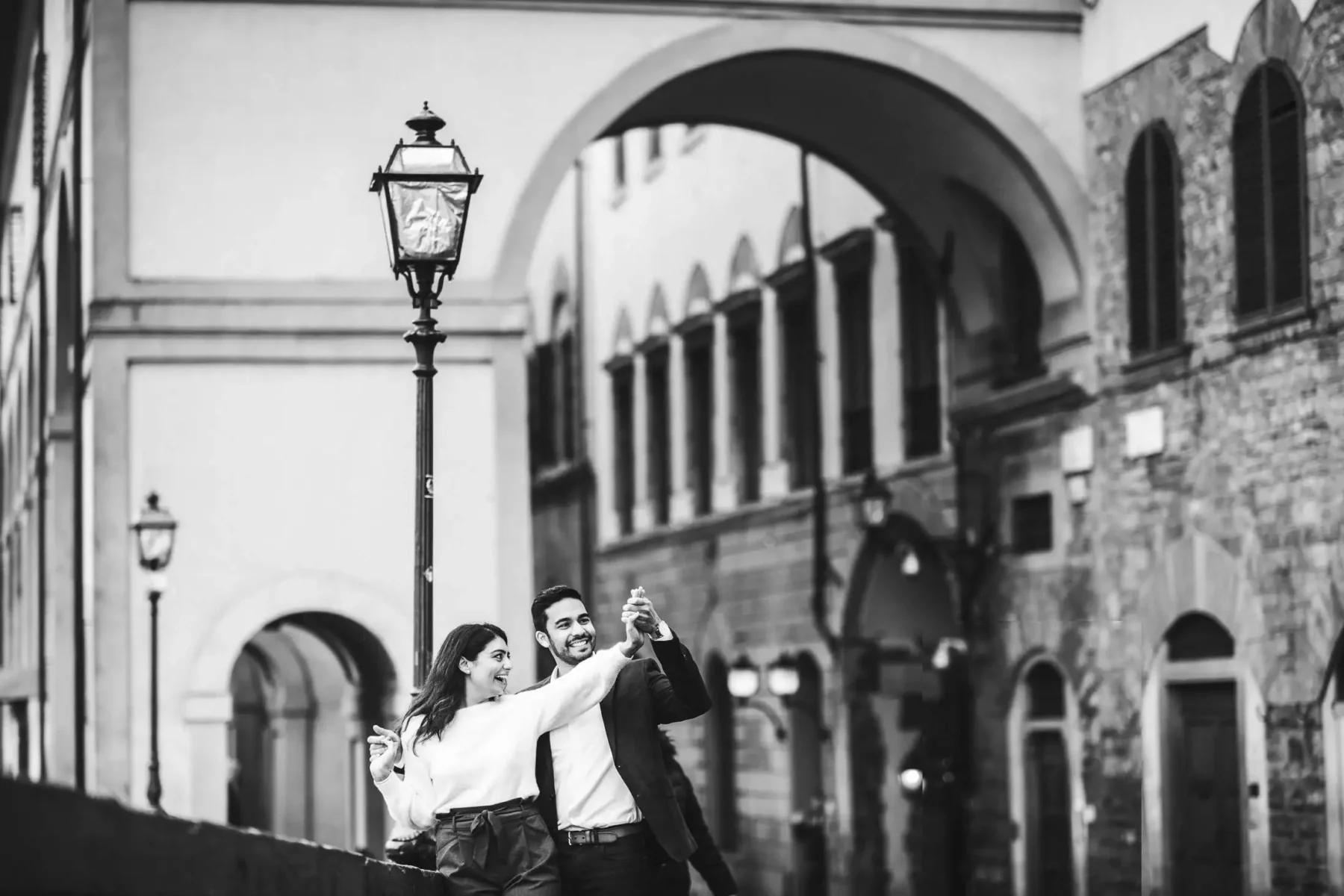 Exciting Florence engagement photo shoot near Ponte Vecchio
