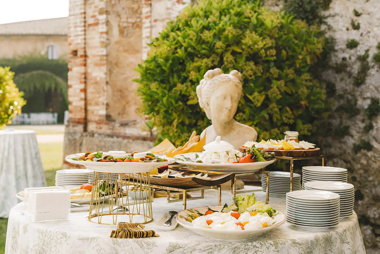 Delicious Italian food for wedding reception cocktail at Castello di Celsa in Tuscany